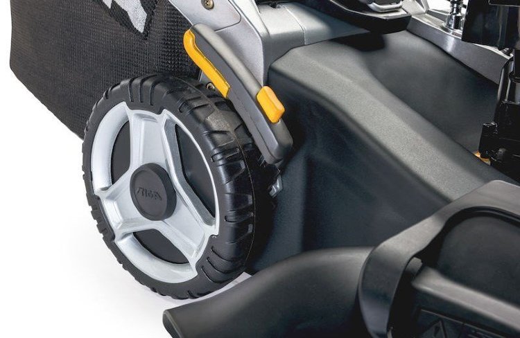 Газонокосилка бензиновая Stiga TWINCLIP 55 SVEQ B